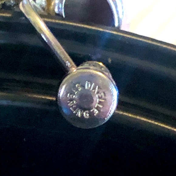 Sterling art nouveau portrait of a lady screw on earrings - ornate & marked 1” L - Picture 2 of 6